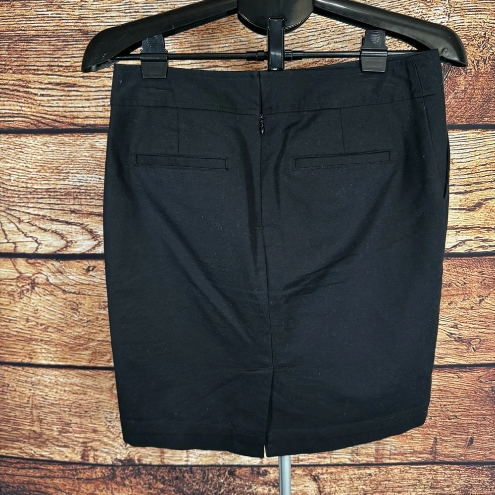 Black Pencil Skirt Women Professional Office Wear Back Slit Size 4‎
